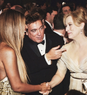 Beyoncé e Meryl Streep no Globo de Ouro, em 2007 (Foto: Reprodução)